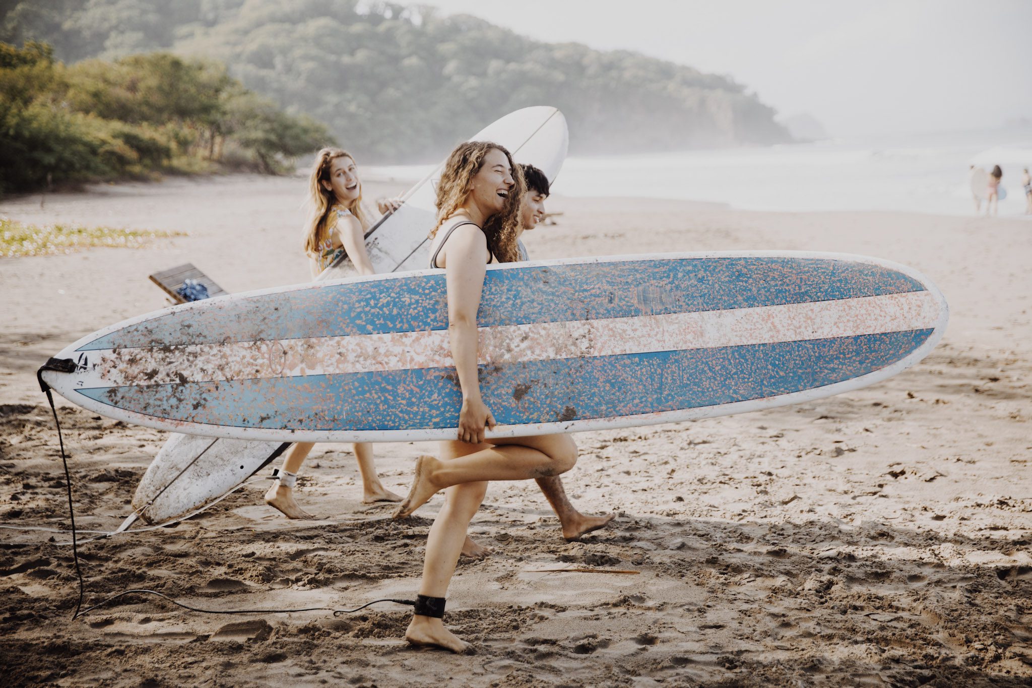 learn how to surf in nicaragua